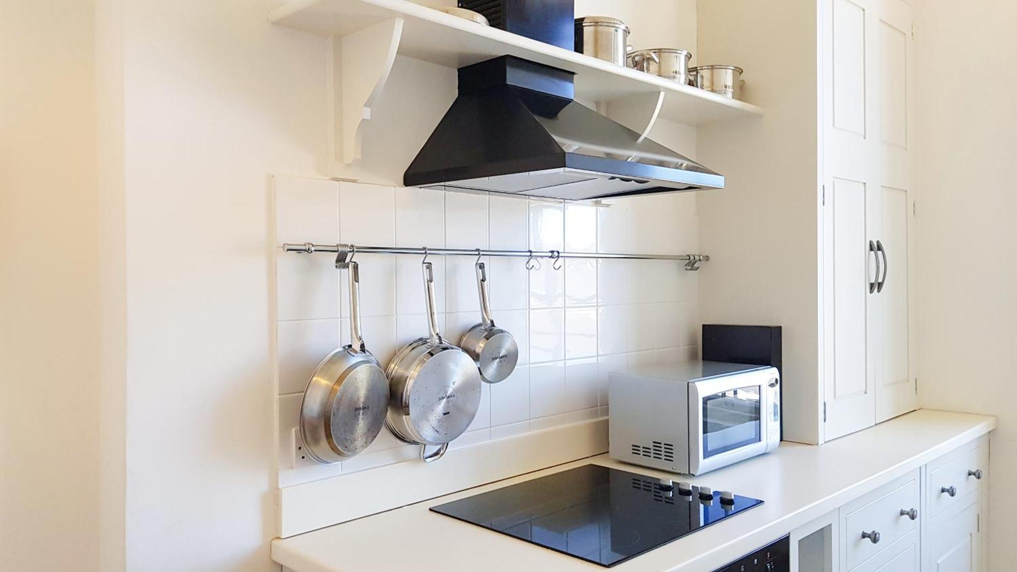 Spacious 2-bedroom Georgian * EDI